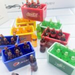 Simulation Mini Soft Drink Bottle Can Set 6pcs & Box Decoration Fake Props Accessory for RC Crawler Car